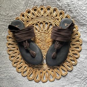 Sanuk Yoga Sling Sandal size 8